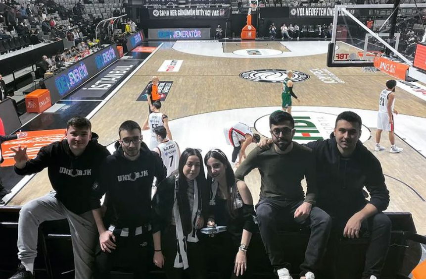 Beşiktaş HDI Sigorta -Bellona Kayseri Basketboll